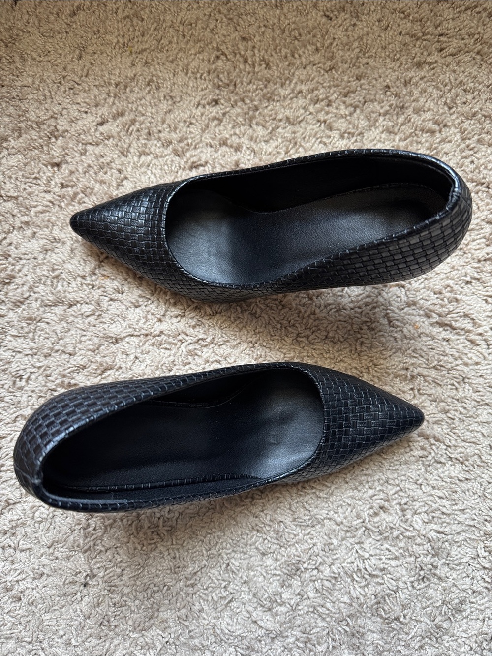 Women's Black Pointed-Toe Woven Heels
